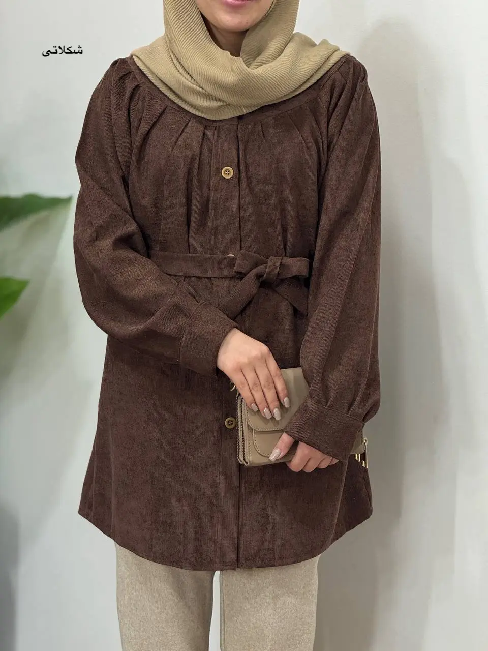 مانتو جلو دکمه پینار